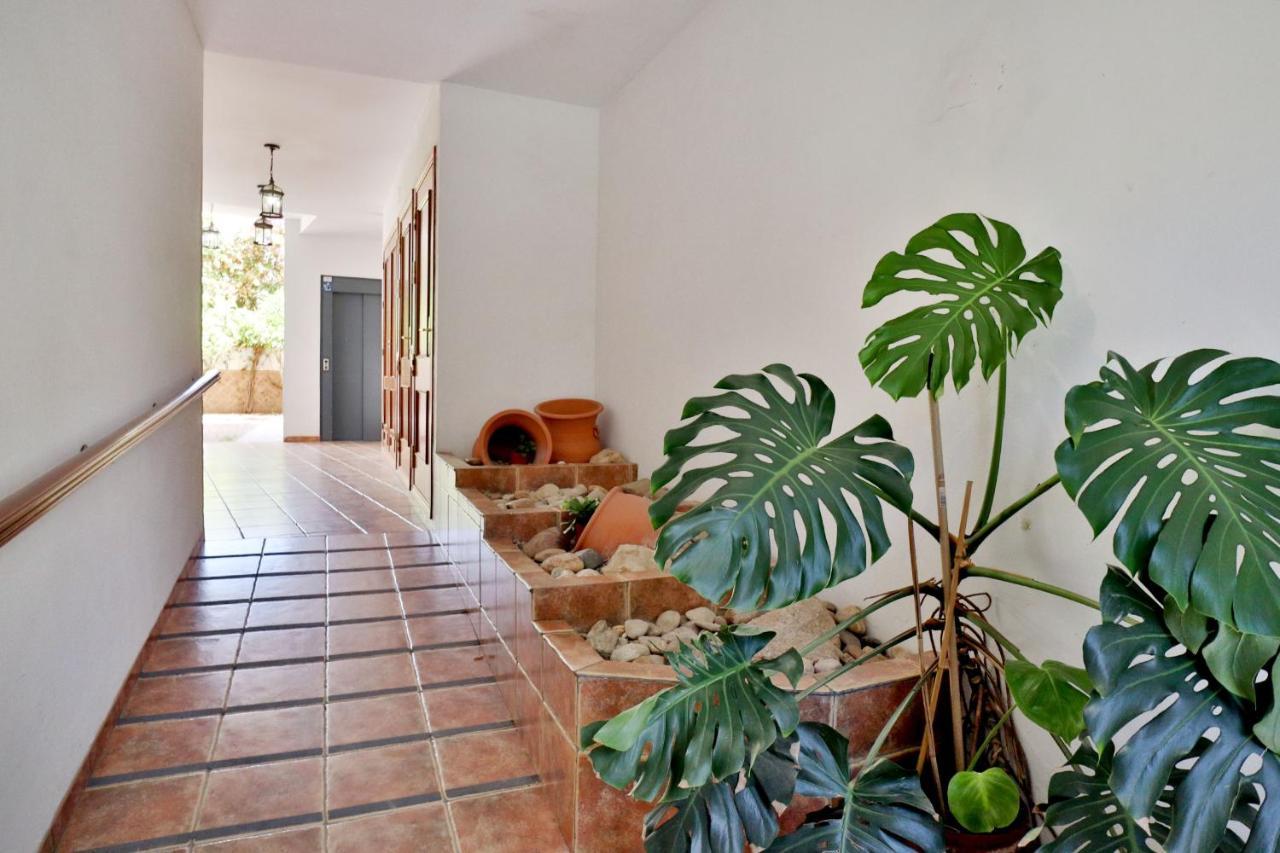 Duplex Con Vistas A La Catedral Y El Rio, Parking Free Apartment Kordoba Bagian luar foto